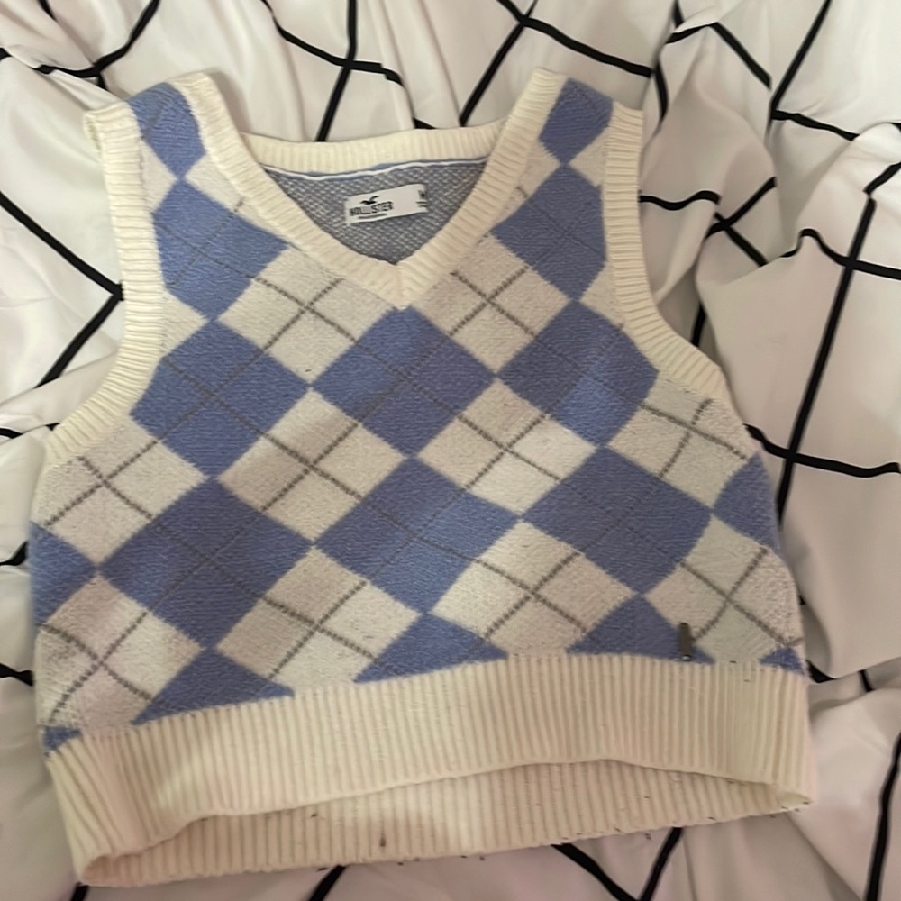 cropped blue/white plaid sweater vest